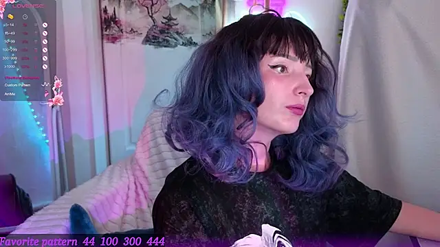 Snapshot of Toxic_Ellies chatting on 07-01-26, 03:34 Toxic Ellies online show from 07-01-26, 03:34