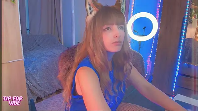 Toxic Ellies online show from 09-23-25, 03:52