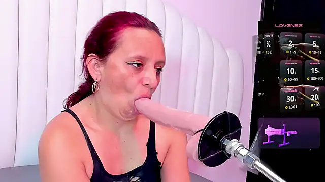 Issys milf online show from 01-11-26, 03:30