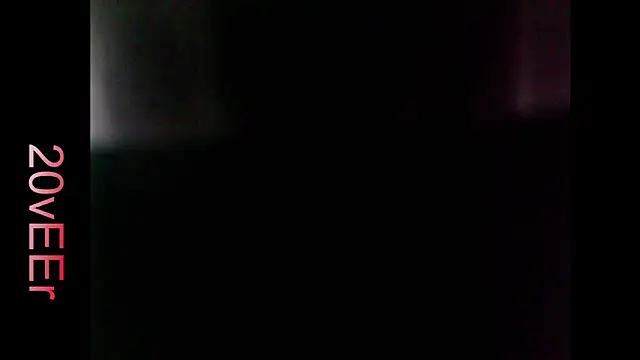 Snapshot of 20vEEr chatting on 09-19-25, 12:03 20vEEr online show from 09-19-25, 12:03