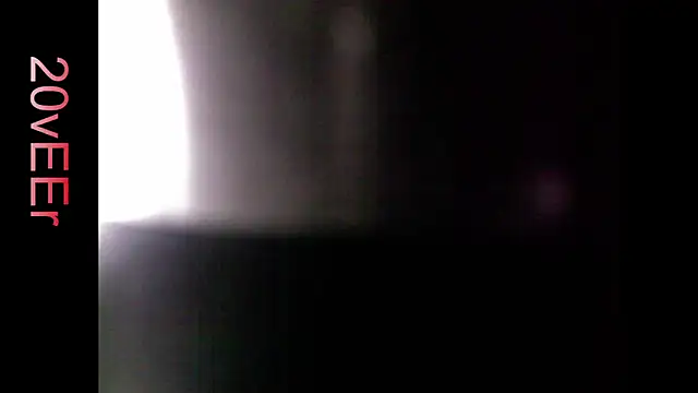 Snapshot of 20vEEr chatting on 09-29-25, 08:47 20vEEr online show from 09-29-25, 08:47