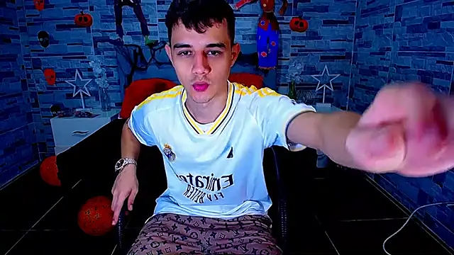 ADAM HOT online show from 10-16-25, 08:50