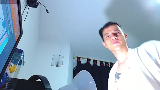 ADAM HOT online show from 07-05-26, 11:44