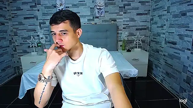 ADAM HOT online show from 09-30-25, 08:37