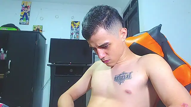 ADAM HOT online show from 04-03-26, 12:28