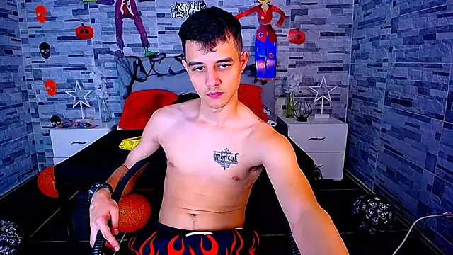 ADAM HOT online show from 10-15-25, 08:50