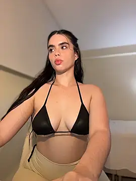 Mavi Coless online show from 04-15-26, 12:38