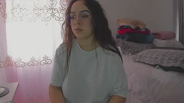 HARLEYNAPIER online show from 04-05-26, 04:57