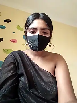 Snapshot of Lina-Rose chatting on 03-22-25, 07:47 Lina-Rose online show from 03-22-25, 07:47