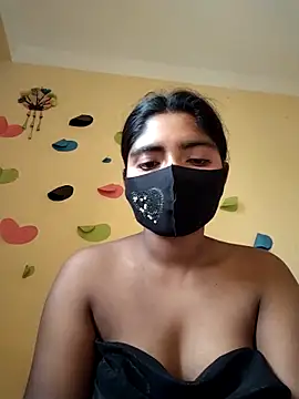 Snapshot of Lina-Rose chatting on 03-11-25, 11:12 Lina-Rose online show from 03-11-25, 11:12