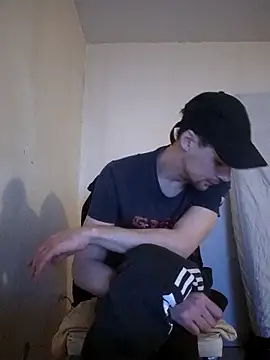 kx93 online show from 12-17-25, 06:40