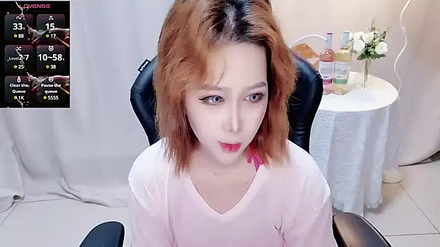 Snapshot of Angelababy001 chatting on 03-12-25, 01:19 Angelababy001 online show from 03-12-25, 01:19