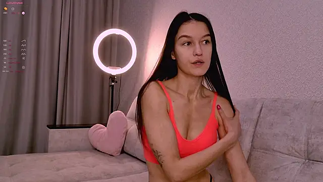 Alice  grace online show from 10-27-25, 10:00