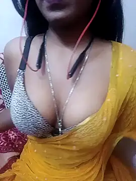 Snapshot of Dear_Noora chatting on 01-11-25, 06:03 Dear Noora online show from 01-11-25, 06:03