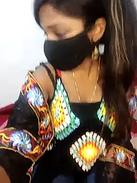 Snapshot of Dear_Noora chatting on 02-16-25, 11:05 Dear Noora online show from 02-16-25, 11:05