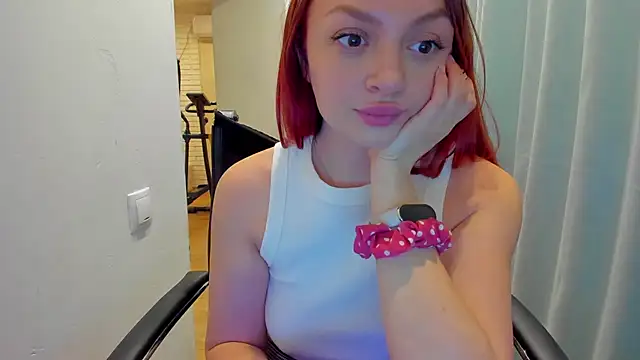 Snapshot of realfairy chatting on 02-28-25, 12:10 realfairy online show from 02-28-25, 12:10