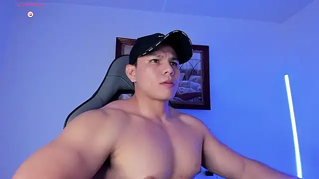 RoyConstance online show from 02-04-26, 03:23