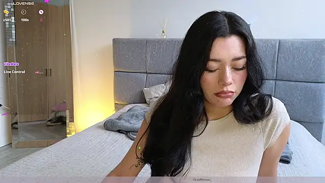 Soffimoon  online show from 02-24-26, 08:31