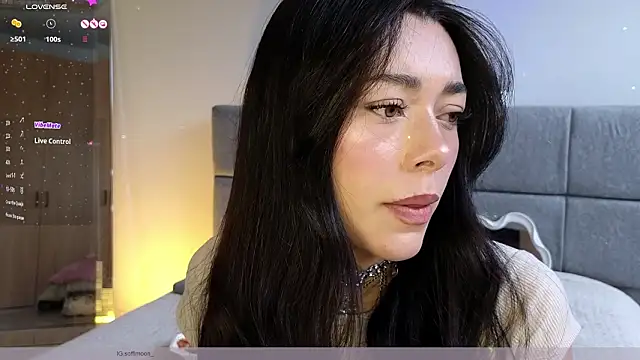 Soffimoon  online show from 03-06-26, 08:59