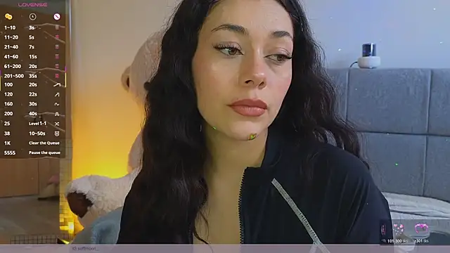 Soffimoon  online show from 07-24-26, 08:49