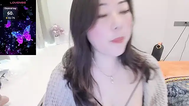 Crystal Wings online show from 02-03-26, 02:53