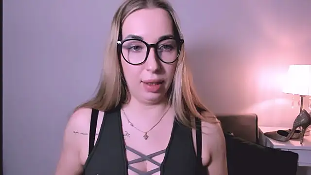 AriaDesire online show from 04-11-26, 07:45