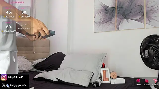 soyander03  online show from 11-29-25, 01:33