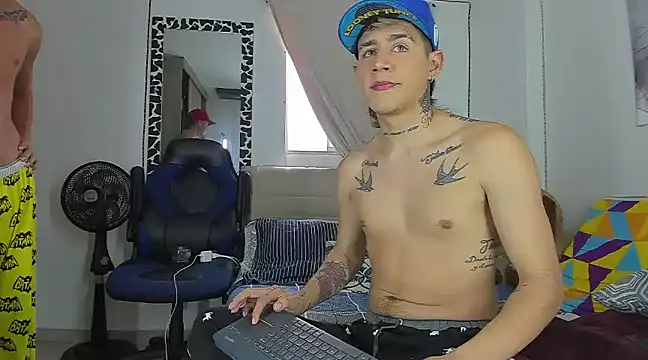 soyander03  online show from 02-03-25, 01:19