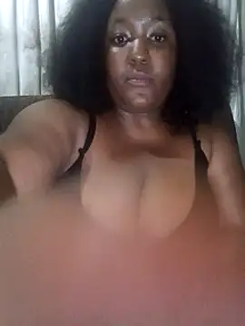 Snapshot of Missmoox24 chatting on 01-03-25, 10:29 Missmoox24 online show from 01-03-25, 10:29