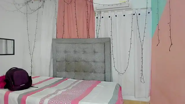 valentina 0  online show from 03-14-25, 03:26