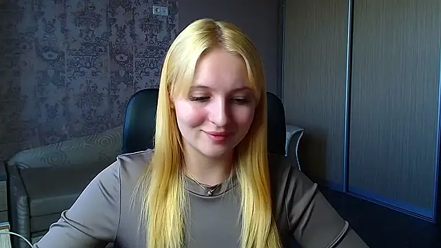 Snapshot of Milka_kiss_ chatting on 06-02-26, 05:40 Milka kiss online show from 06-02-26, 05:40