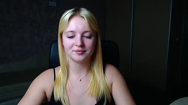 Milka kiss  online show from 02-11-26, 05:24