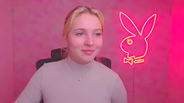 Milka kiss  online show from 10-25-25, 11:31