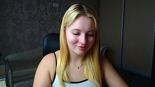 Milka kiss  online show from 02-23-26, 11:44