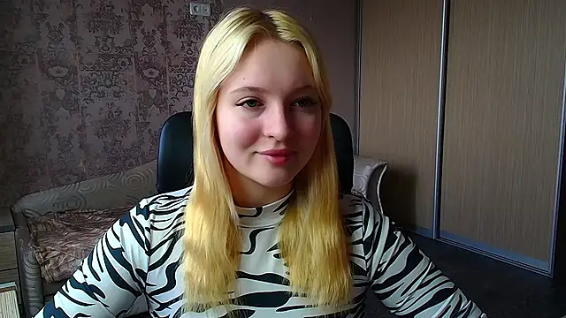 Milka kiss  online show from 03-25-26, 11:53