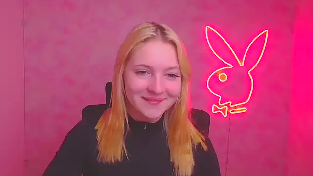 Milka kiss  online show from 10-28-25, 07:18