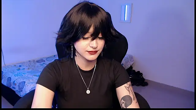 liz-beths online show from 05-30-26, 01:23