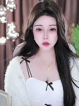 Snapshot of Qiaoqiao_ chatting on 02-26-25, 10:49 Qiaoqiao online show from 02-26-25, 10:49