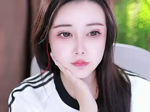 Snapshot of Qiaoqiao_ chatting on 02-07-25, 10:08 Qiaoqiao online show from 02-07-25, 10:08