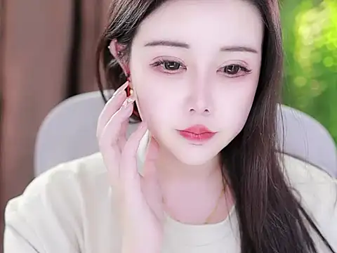 Snapshot of Qiaoqiao_ chatting on 02-08-25, 04:25 Qiaoqiao online show from 02-08-25, 04:25