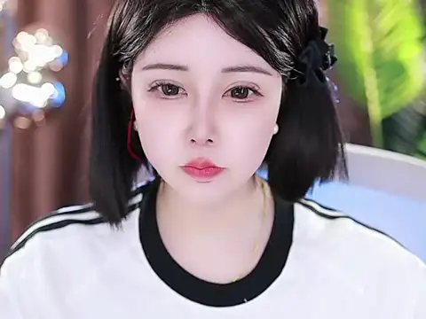 Snapshot of Qiaoqiao_ chatting on 03-22-25, 12:25 Qiaoqiao online show from 03-22-25, 12:25