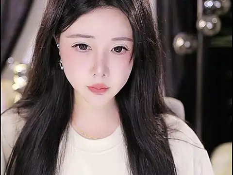 Snapshot of Qiaoqiao_ chatting on 10-04-25, 04:30 Qiaoqiao online show from 10-04-25, 04:30