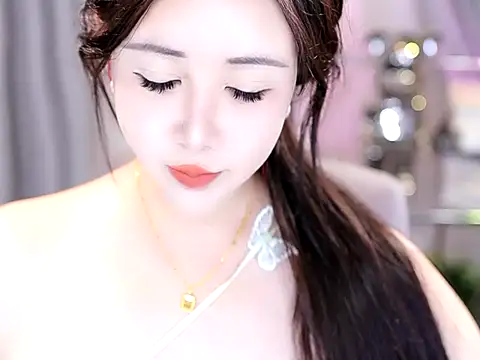 Snapshot of Qiaoqiao_ chatting on 10-18-25, 07:10 Qiaoqiao online show from 10-18-25, 07:10