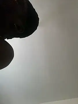 Snapshot of einRowdey chatting on 05-31-26, 05:35 einRowdey online show from 05-31-26, 05:35