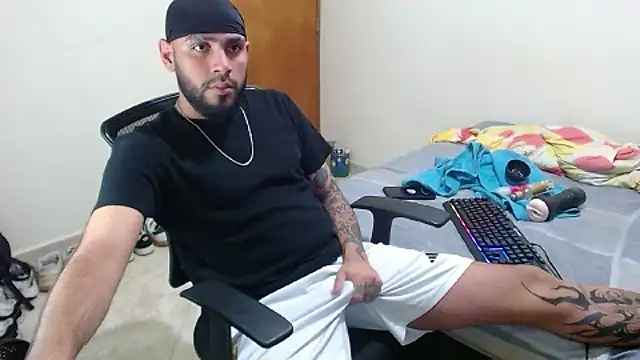 Snapshot of samir_music chatting on 09-12-25, 12:33 samir music online show from 09-12-25, 12:33