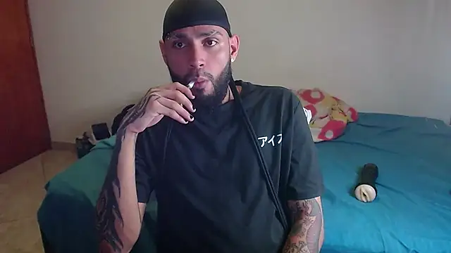 Snapshot of samir_music chatting on 02-16-26, 10:18 samir music online show from 02-16-26, 10:18