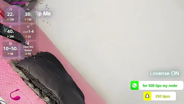 Snapshot of Danielysvalen chatting on 03-15-25, 09:30 Danielysvalen online show from 03-15-25, 09:30