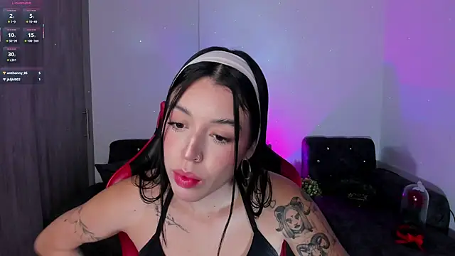 zoee jackson online show from 03-13-26, 05:23