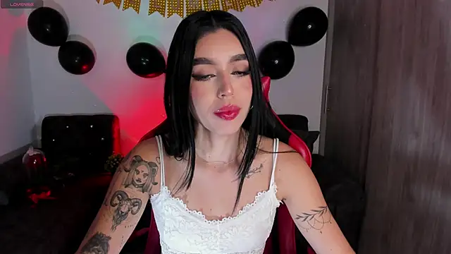 zoee jackson online show from 04-18-26, 04:04