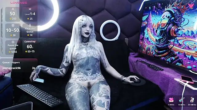 Snapshot of TyphoidMary chatting on 02-04-25, 11:59 TyphoidMary online show from 02-04-25, 11:59